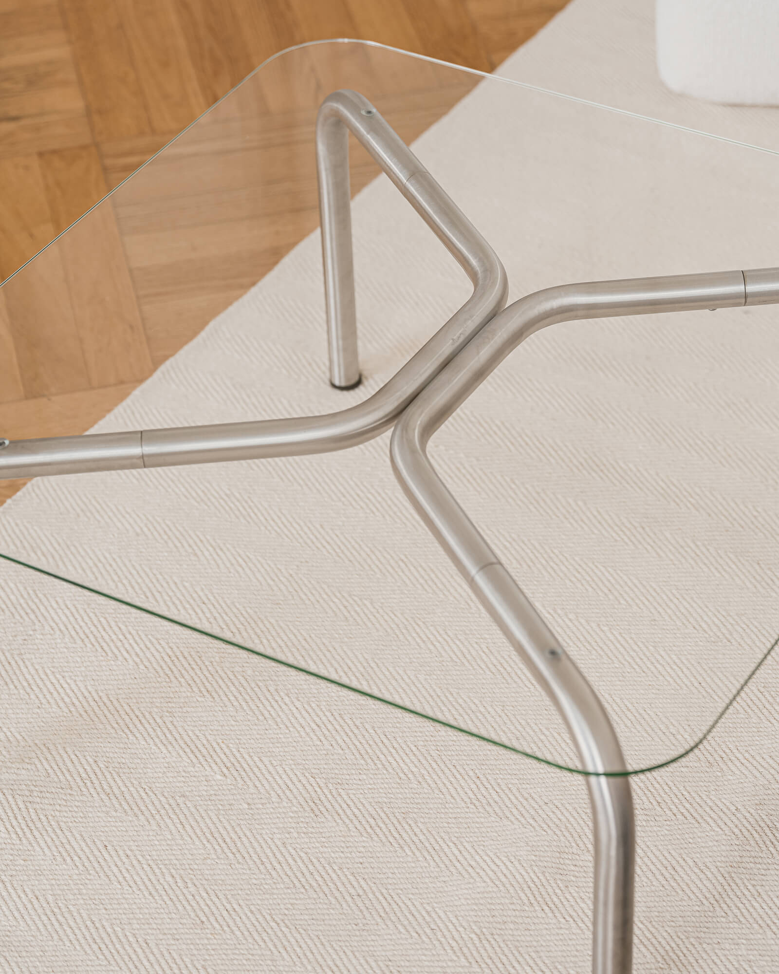 Uku Coffee Table