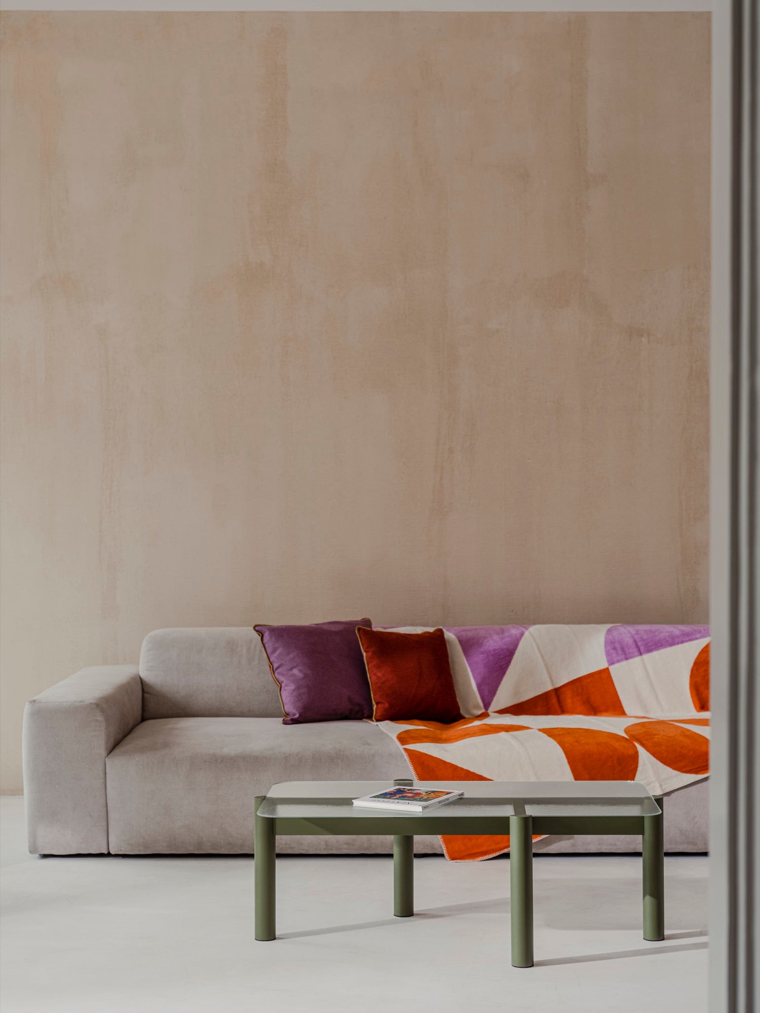 Step into comfort and explore living room ideas for small, cozy, and aesthetic spaces. Discover modern designs including coffee tables, poufs, stools, side tables, sofas, armchairs, ottomans, TV stands, sideboards, and more. Colorful, japandi, or minimal.