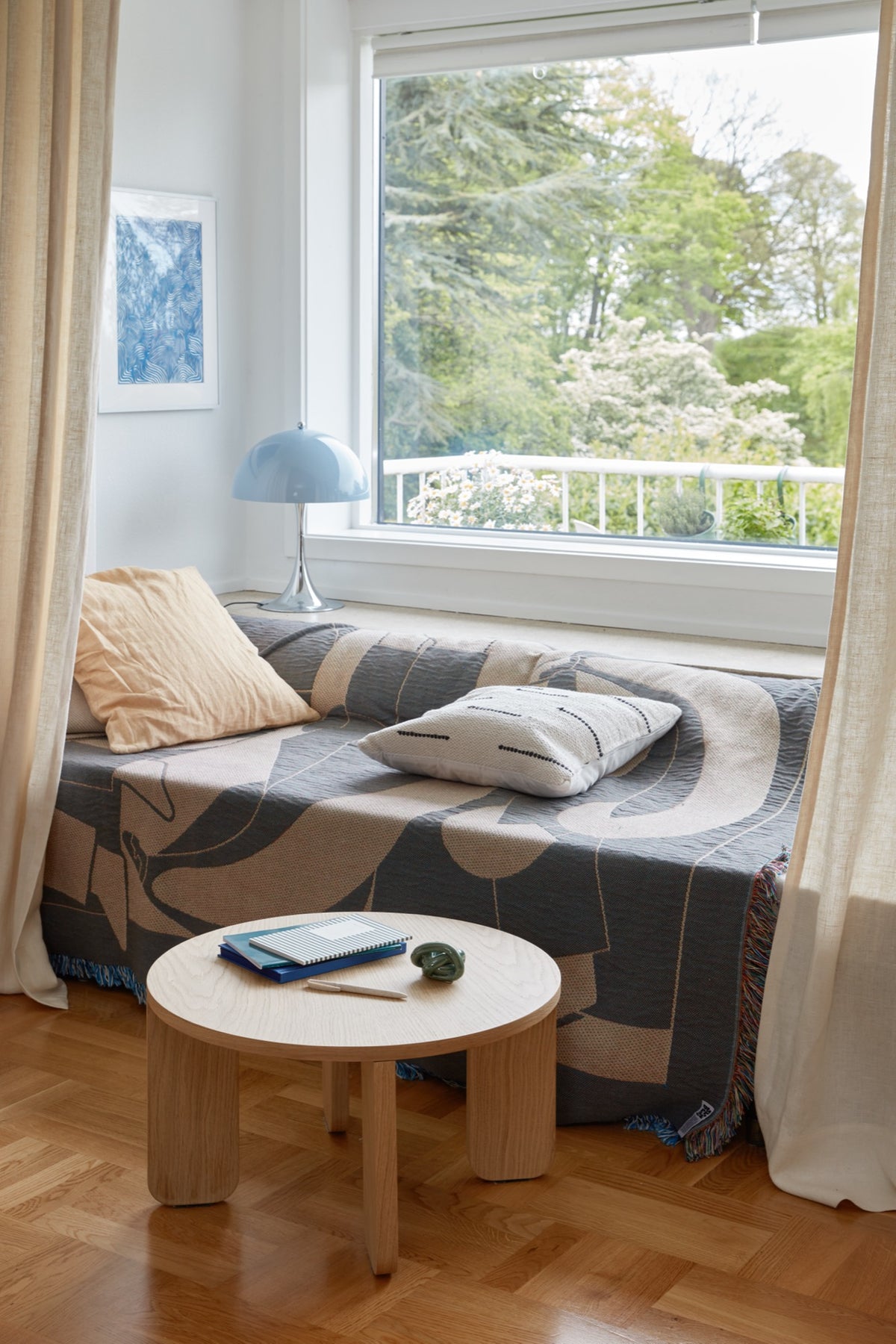 Step into comfort and explore living room ideas for small, cozy, and aesthetic spaces. Discover modern designs including coffee tables, poufs, stools, side tables, sofas, armchairs, ottomans, TV stands, sideboards, and more. Colorful, japandi, or minimal.