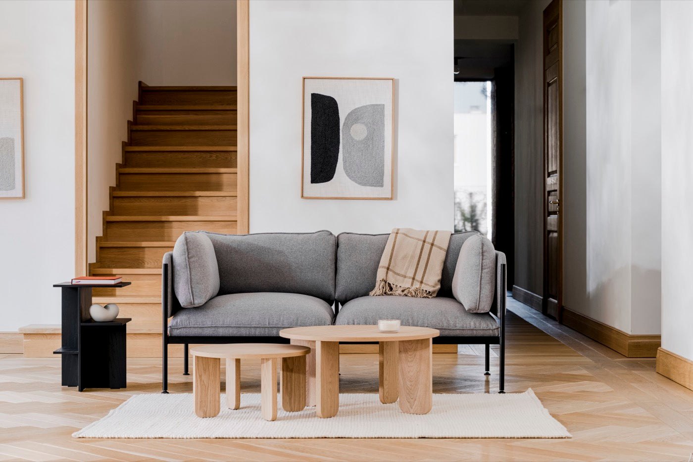 Step into comfort and explore living room ideas for small, cozy, and aesthetic spaces. Discover modern designs including coffee tables, poufs, stools, side tables, sofas, armchairs, ottomans, TV stands, sideboards, and more. Colorful, japandi, or minimal.