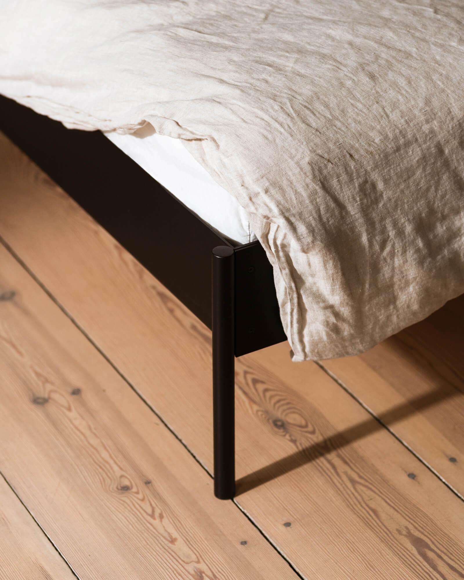 Eton Bed Basic