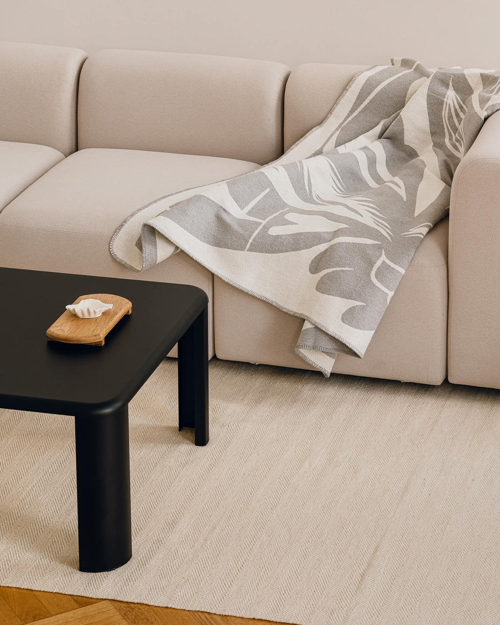 Fli Coffee Table