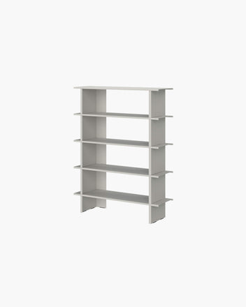 Hes Bookcase