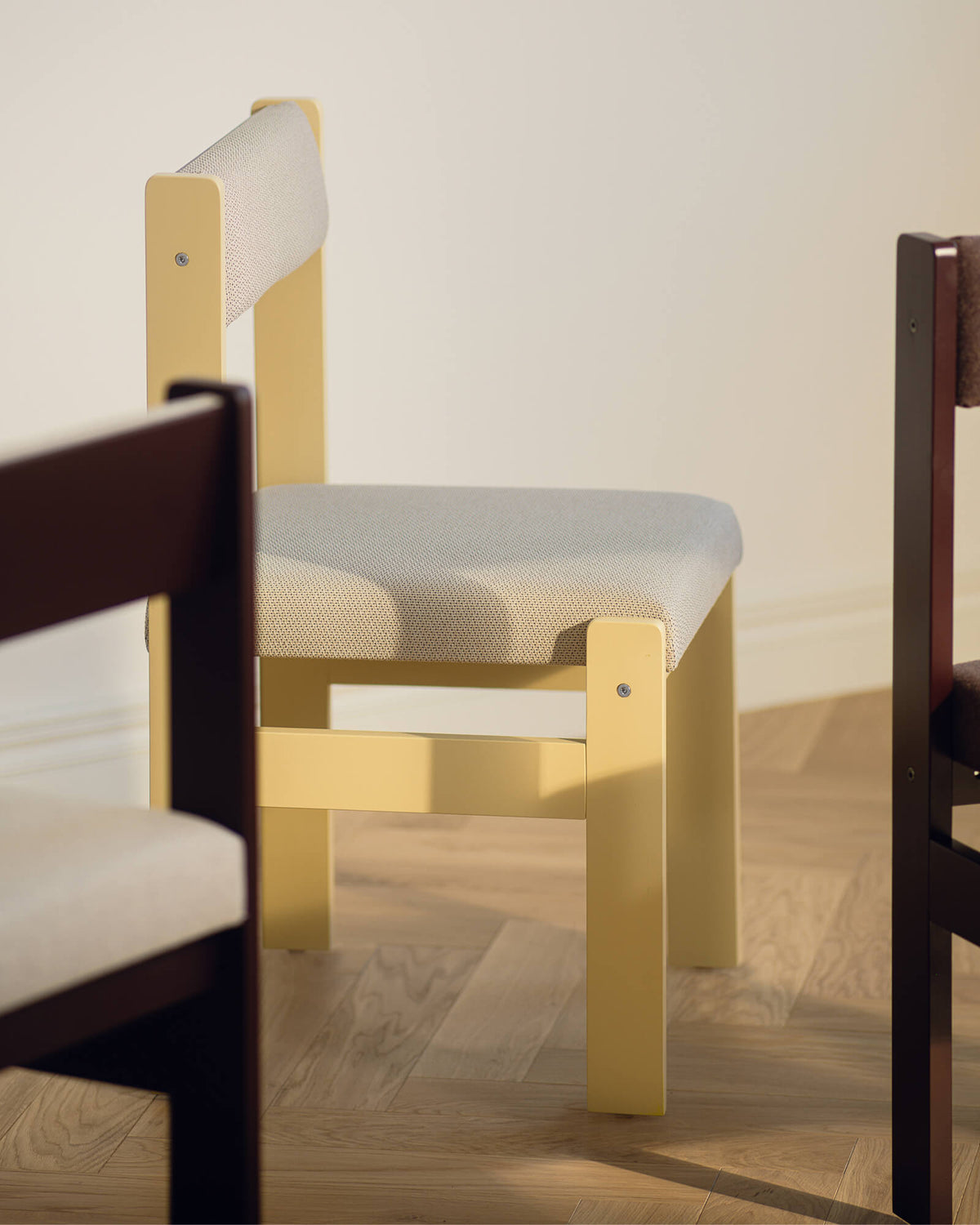 Kini Chair