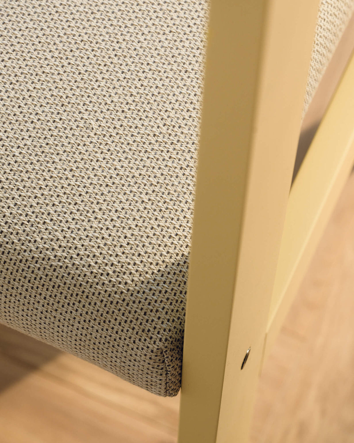 Kini Chair