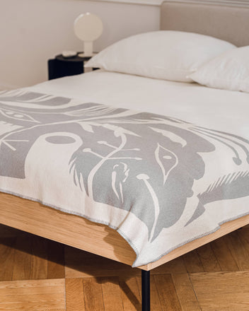 Lino Throw