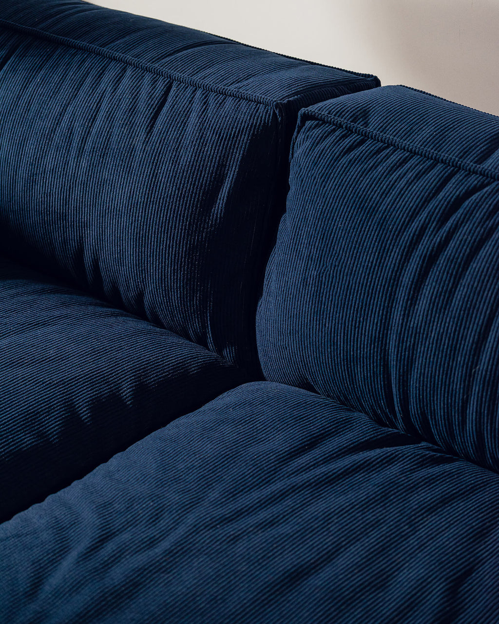 Lobi Sofa 2-seater