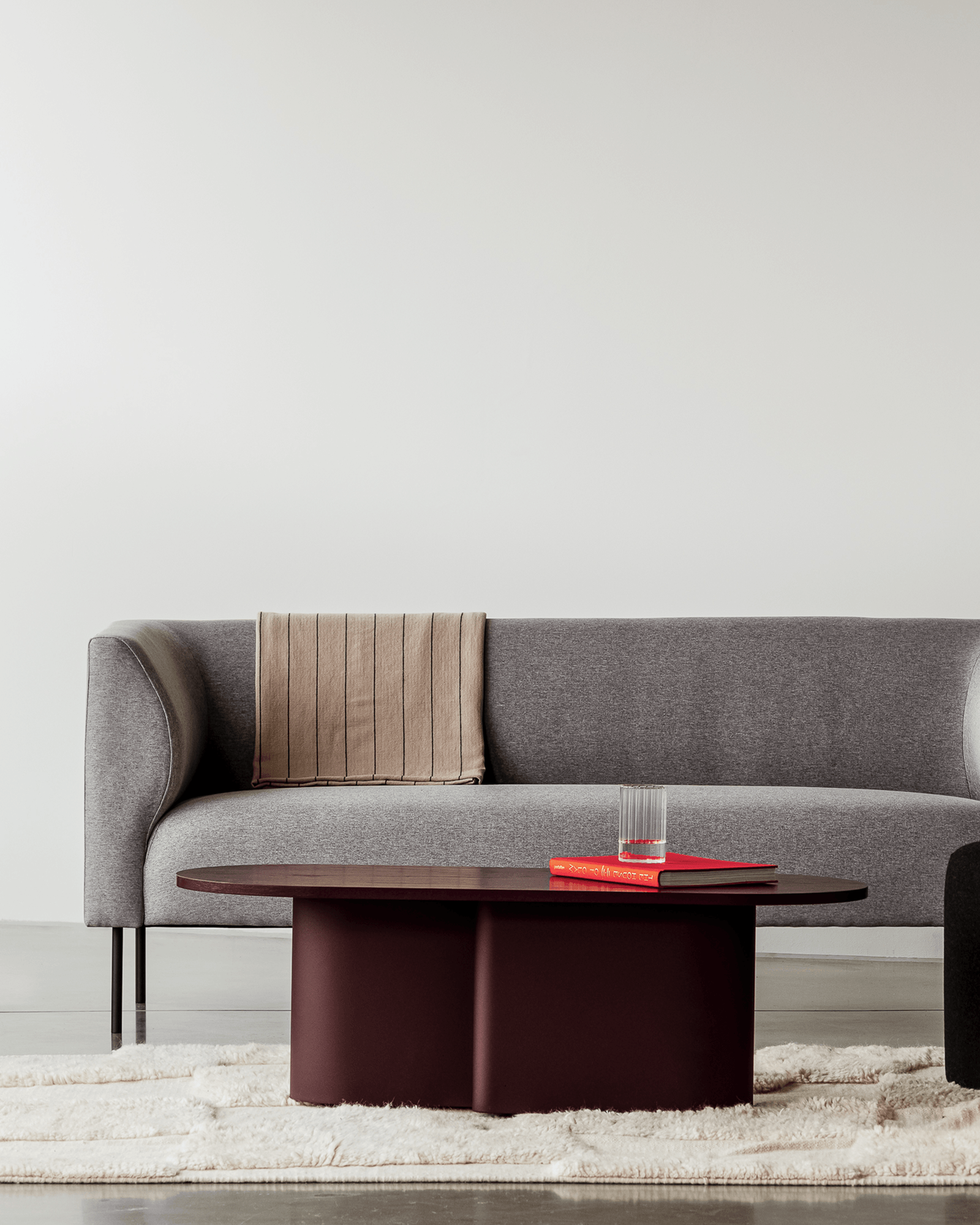 Looi Coffee Table