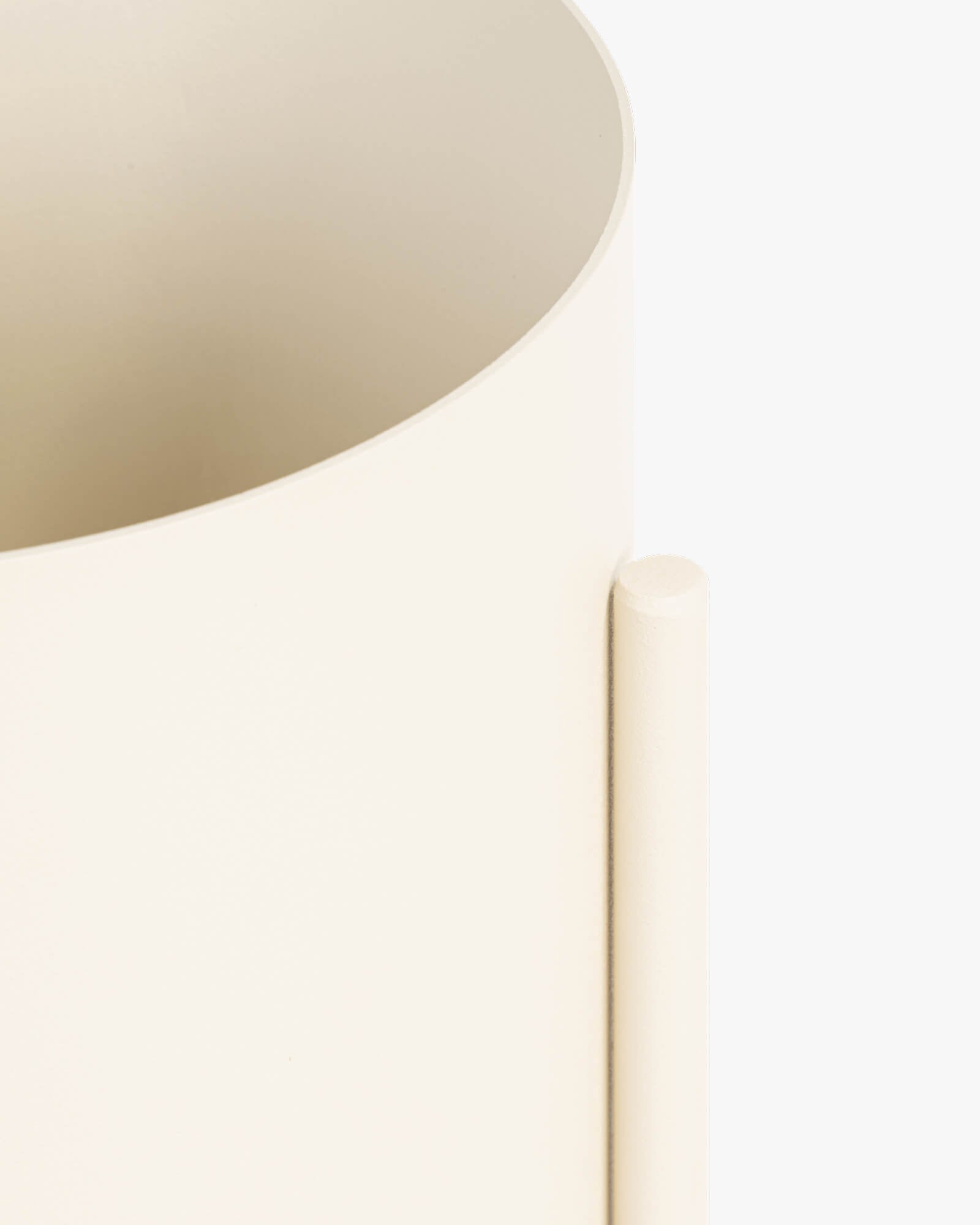 Maki Plant Pot - tall