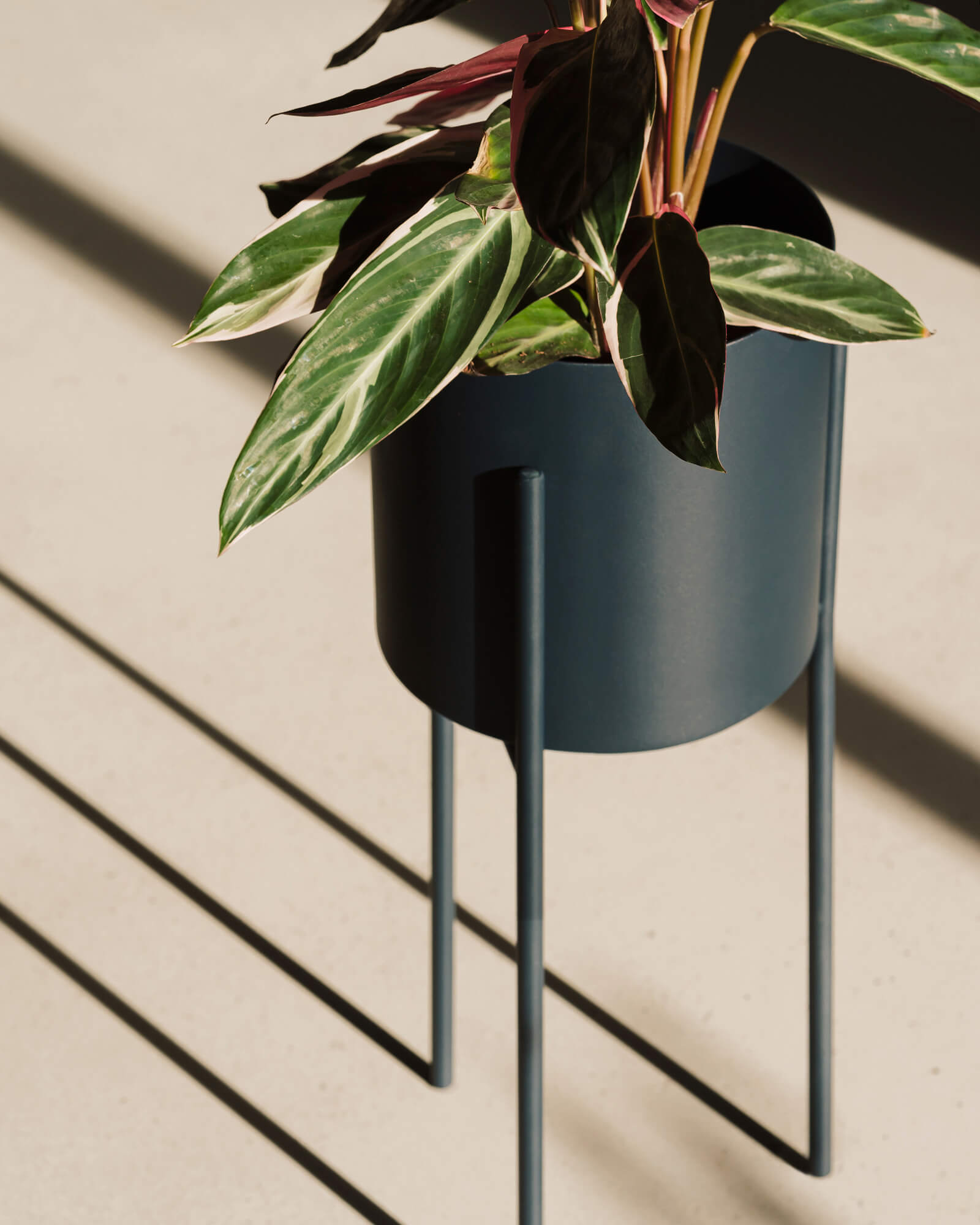 Maki Plant Pot - tall