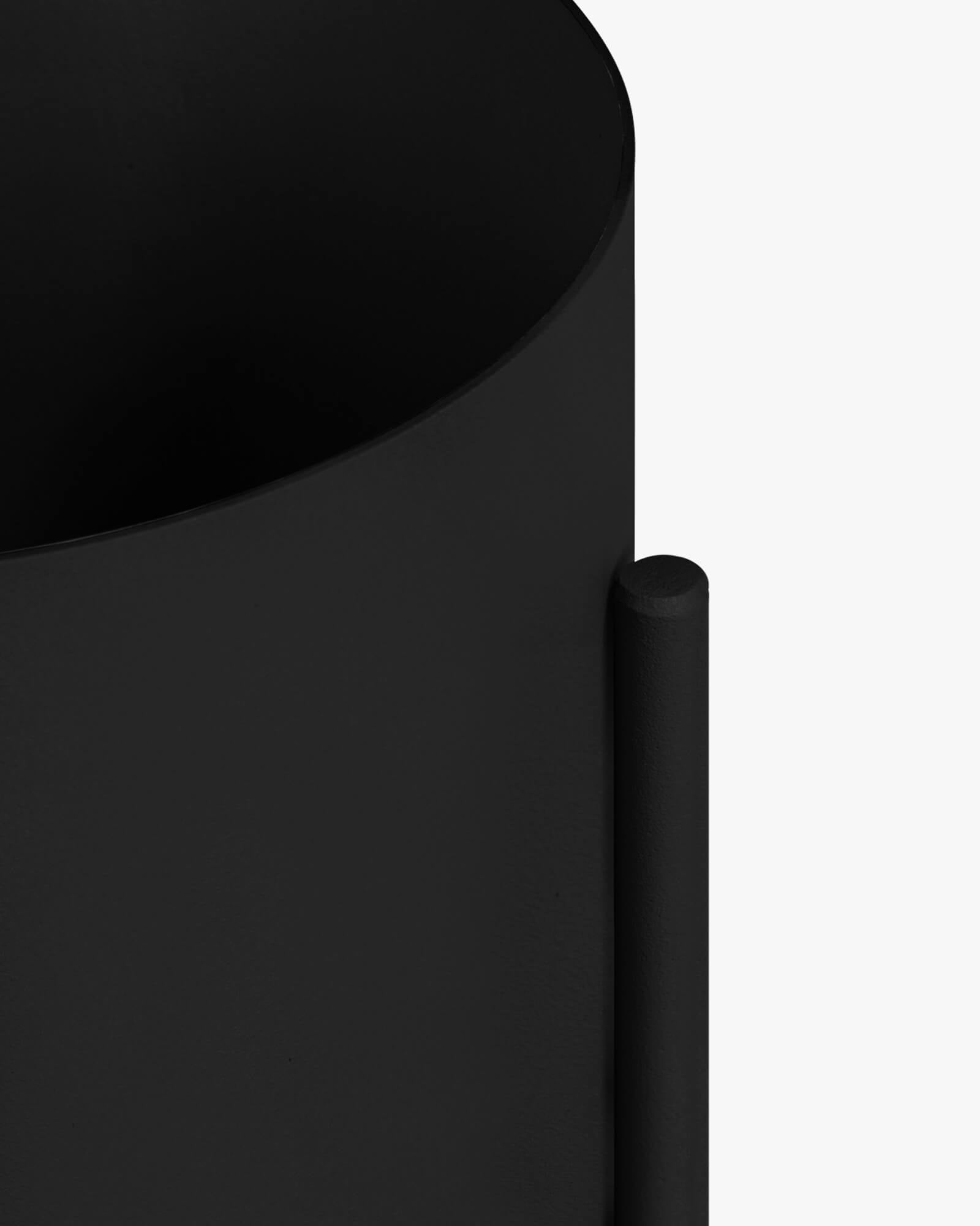 Maki Plant Pot - tall
