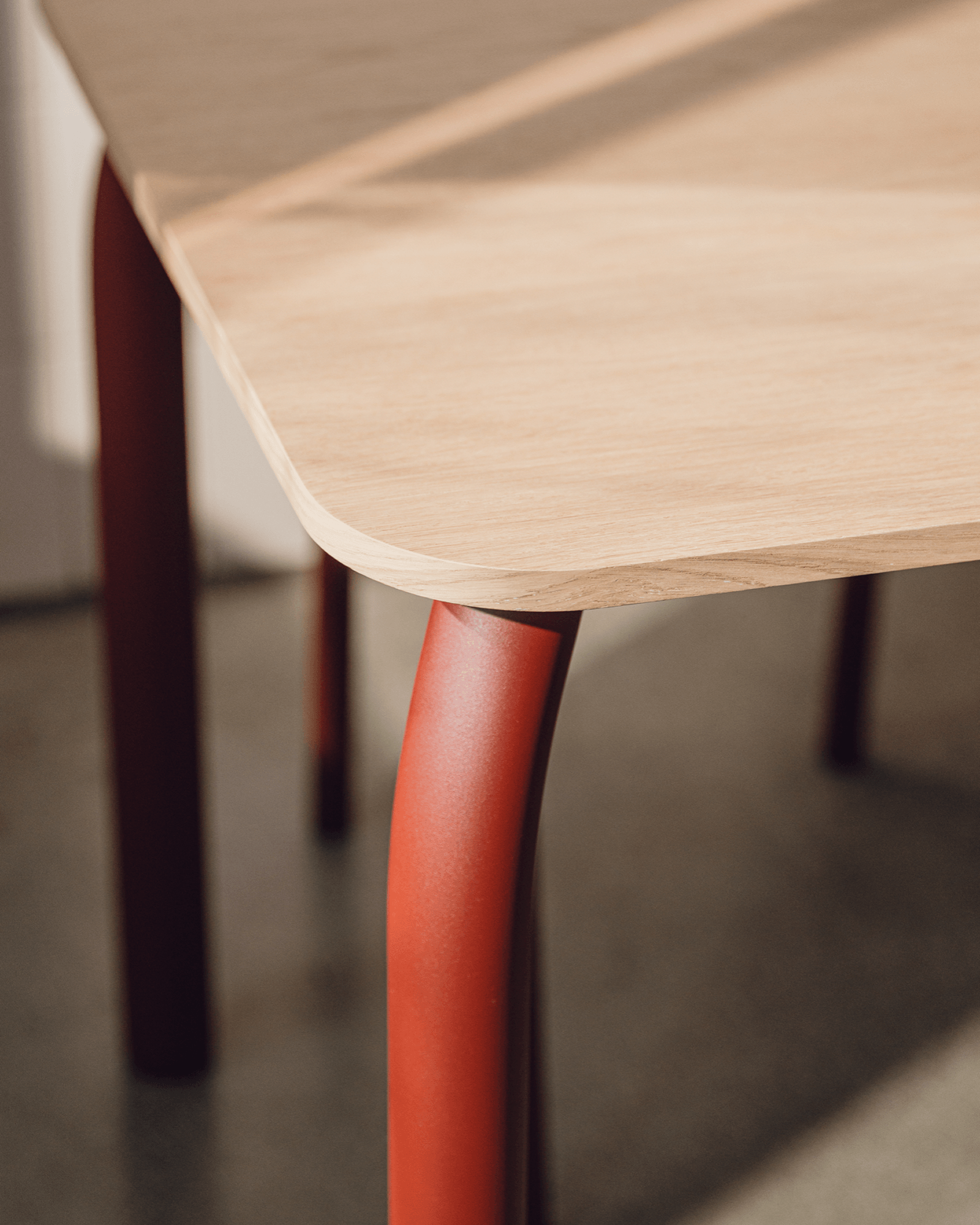Meko Dining Table