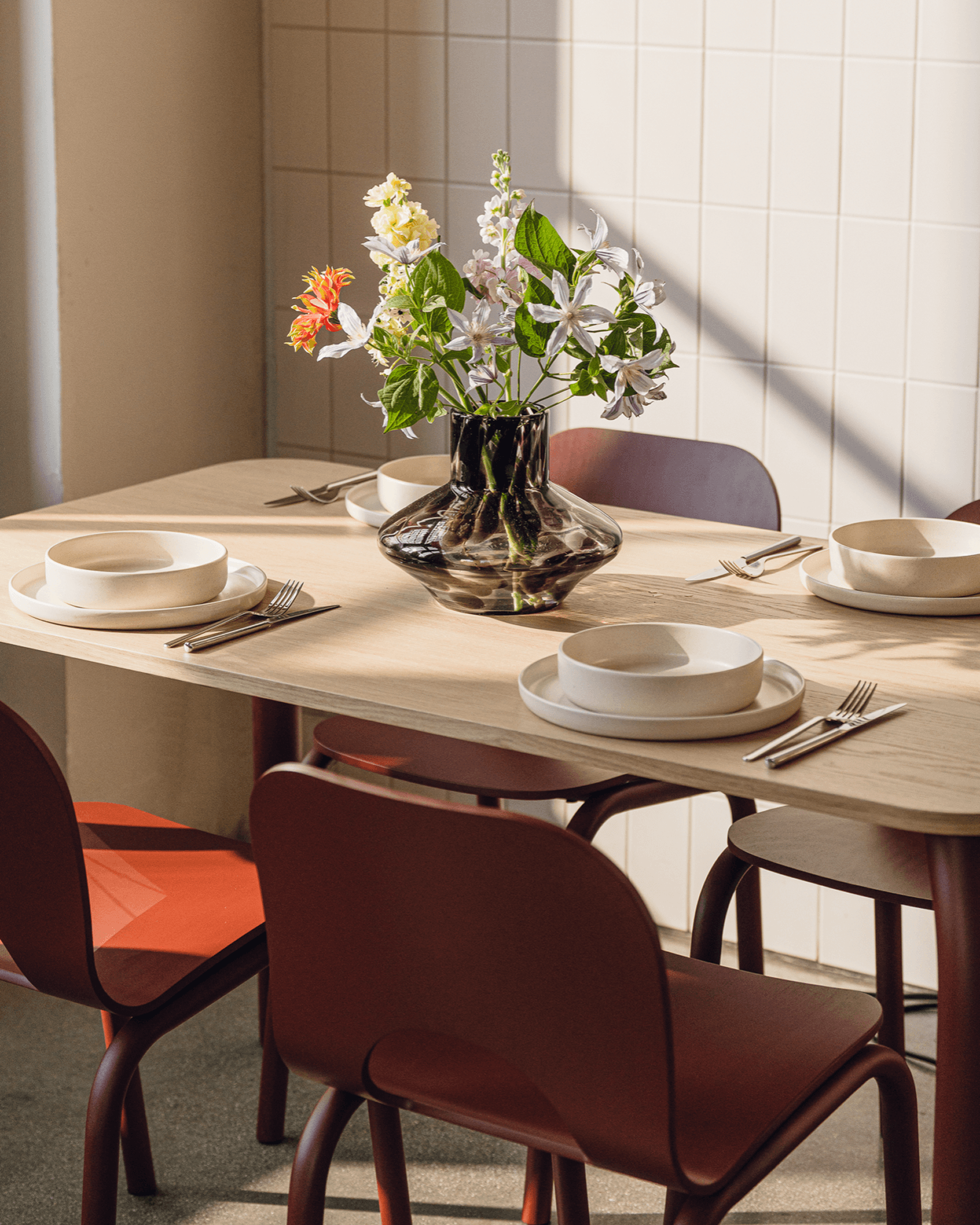 Meko Dining Table - 140 x 80 cm