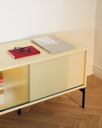 Met Mini TV Stand