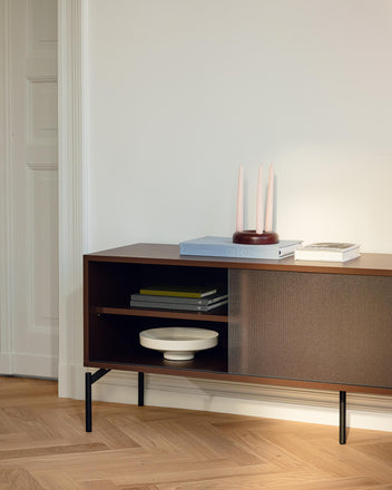 Met TV Stand