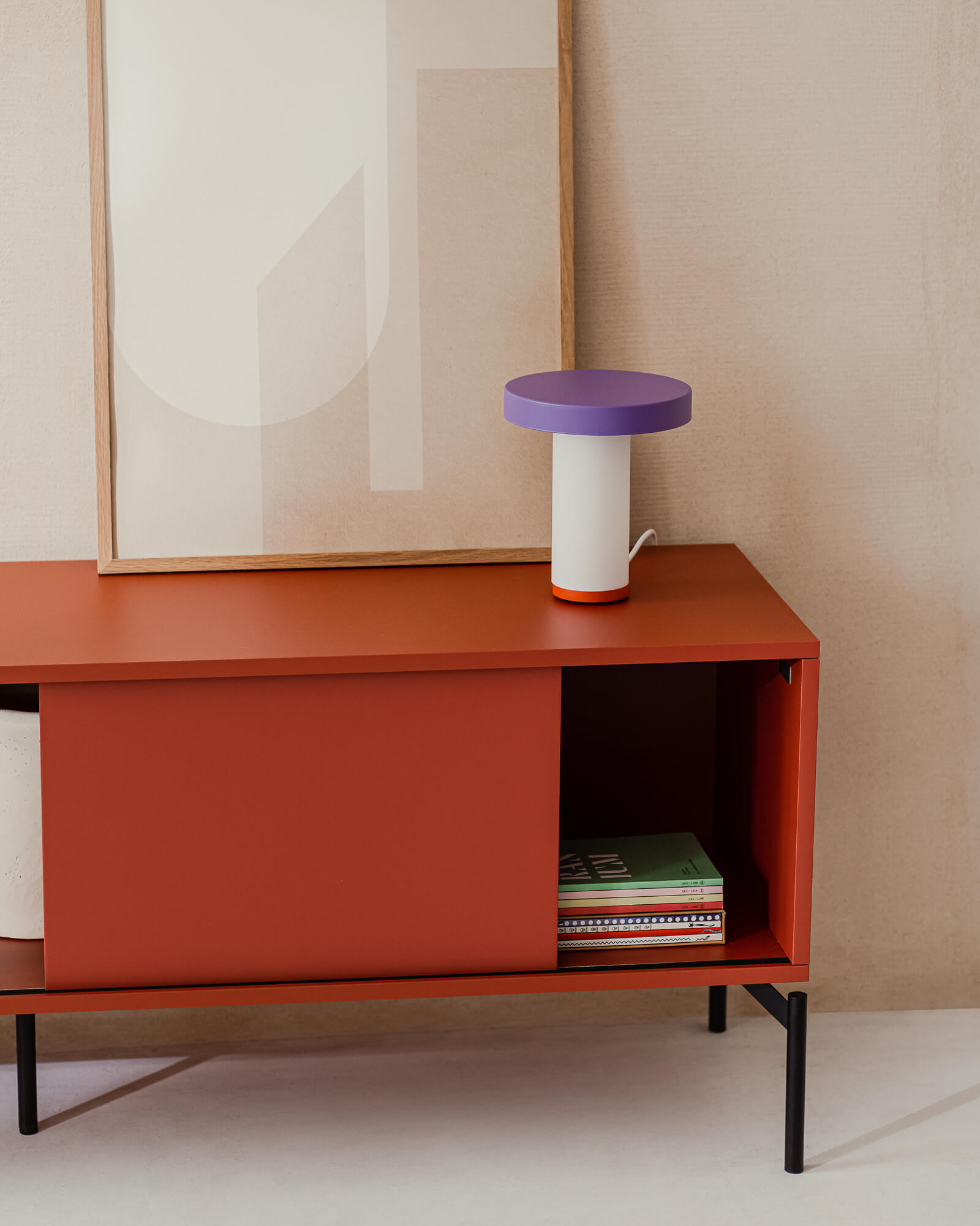 Met TV Stand