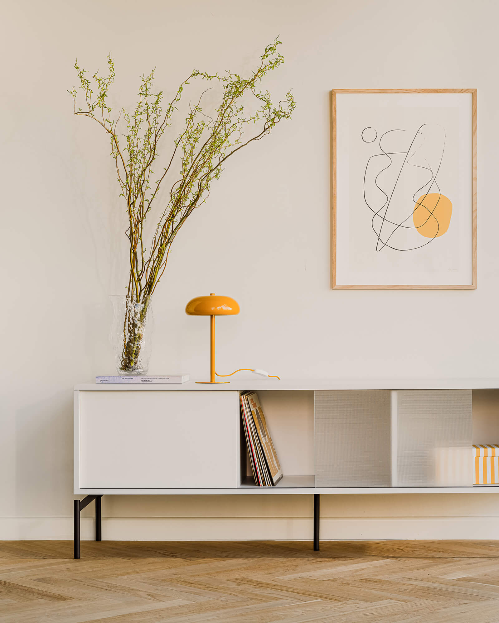 Met TV Stand