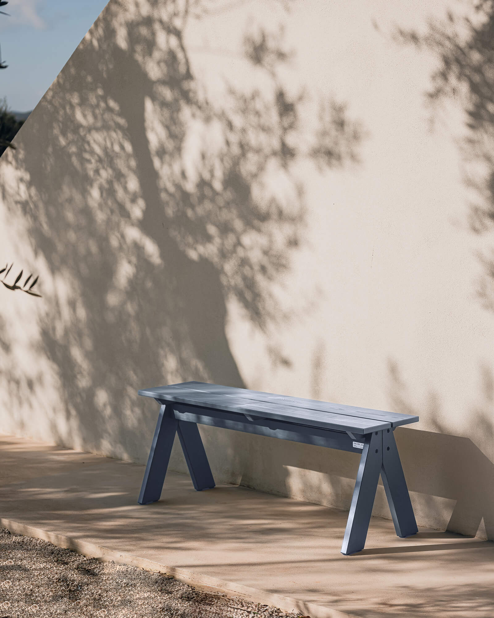 Navo Bench