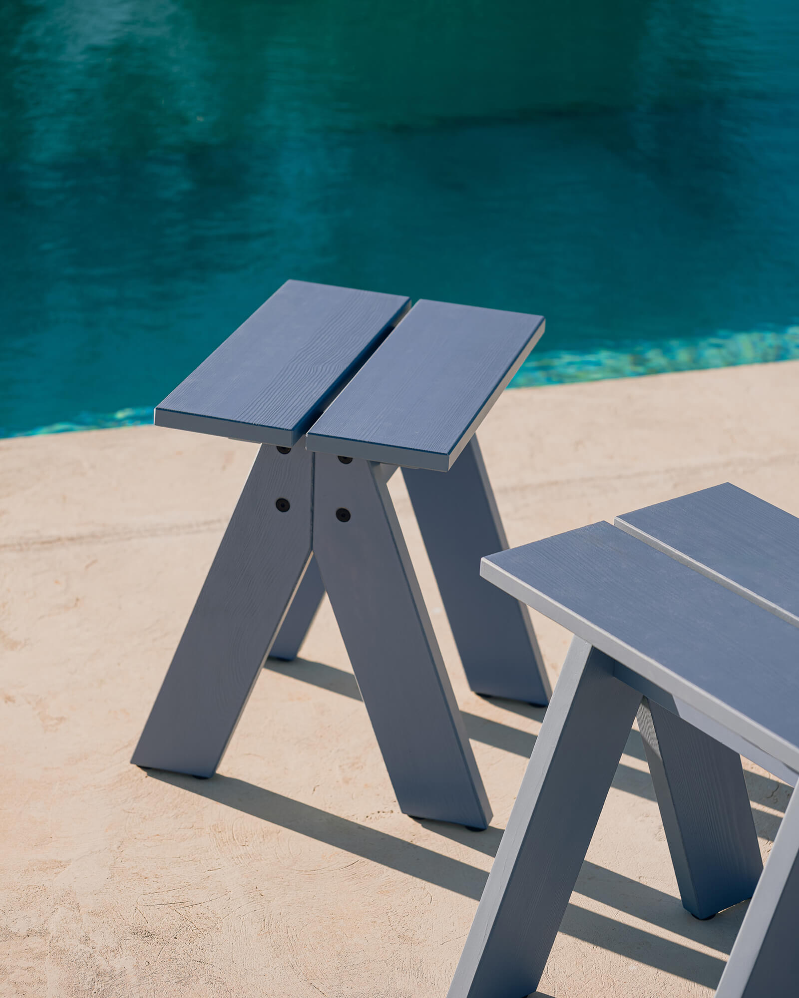 Navo Stool