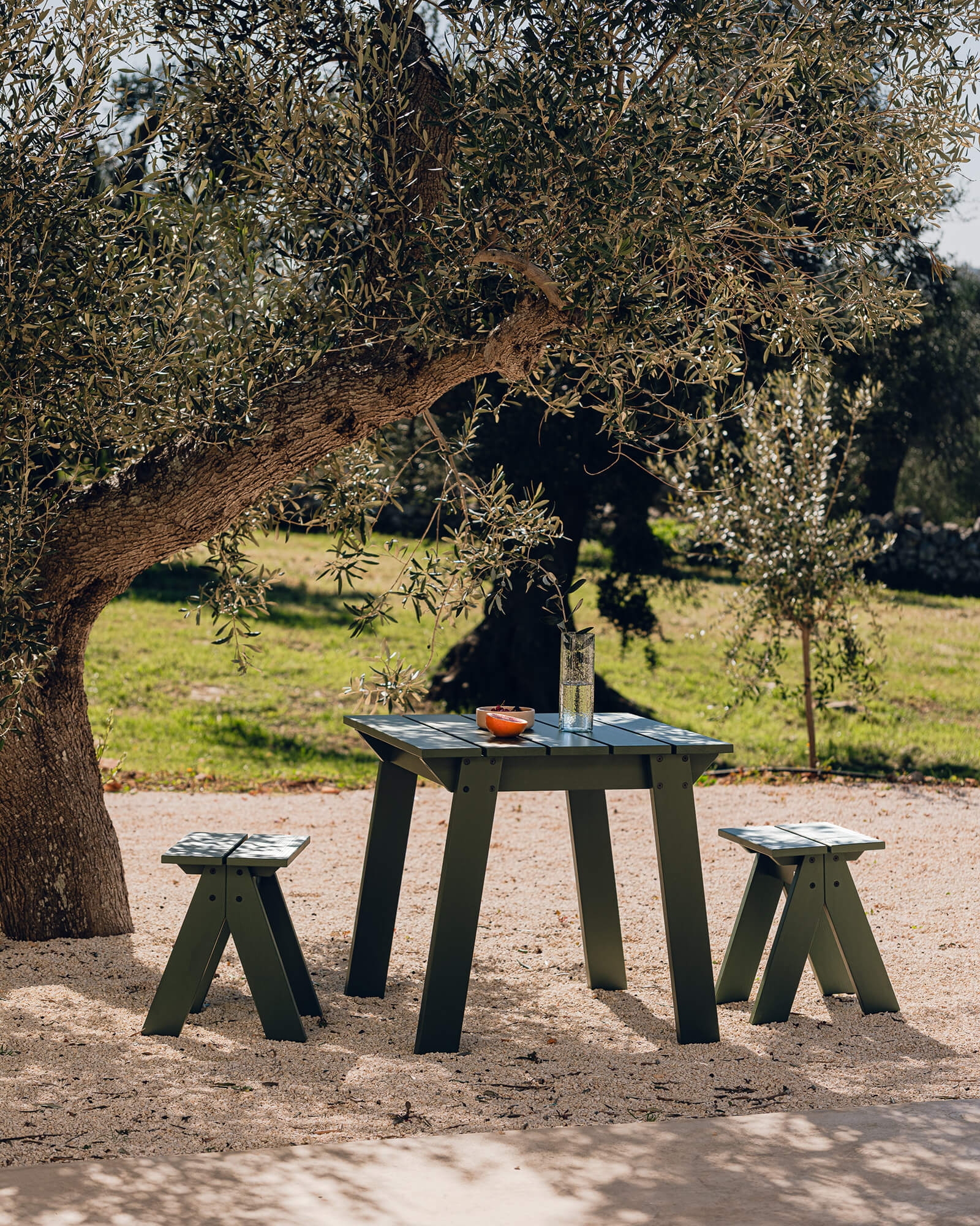 Navo Table