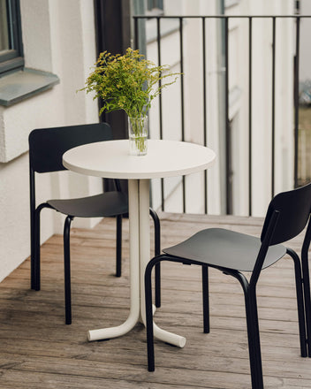 Nokk Café Table