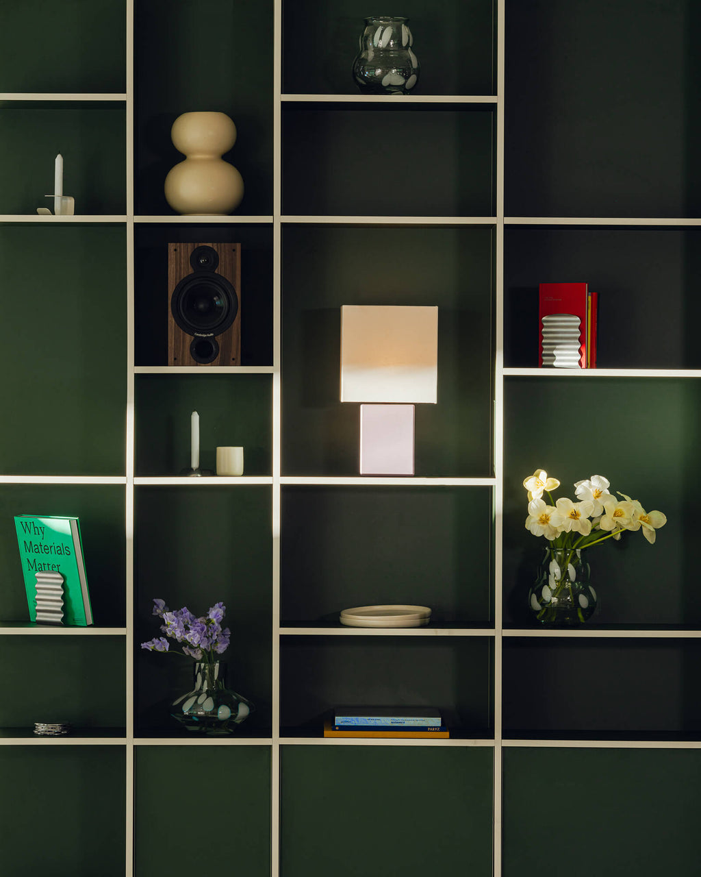 Olbi Bookend