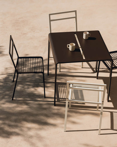 Oto Table