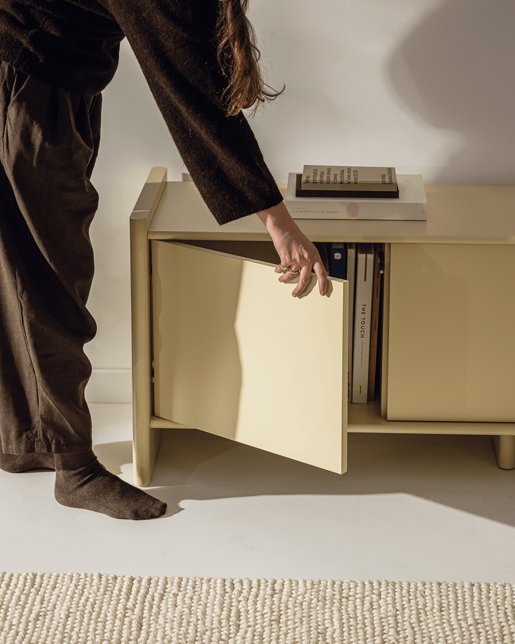 Rali TV Stand