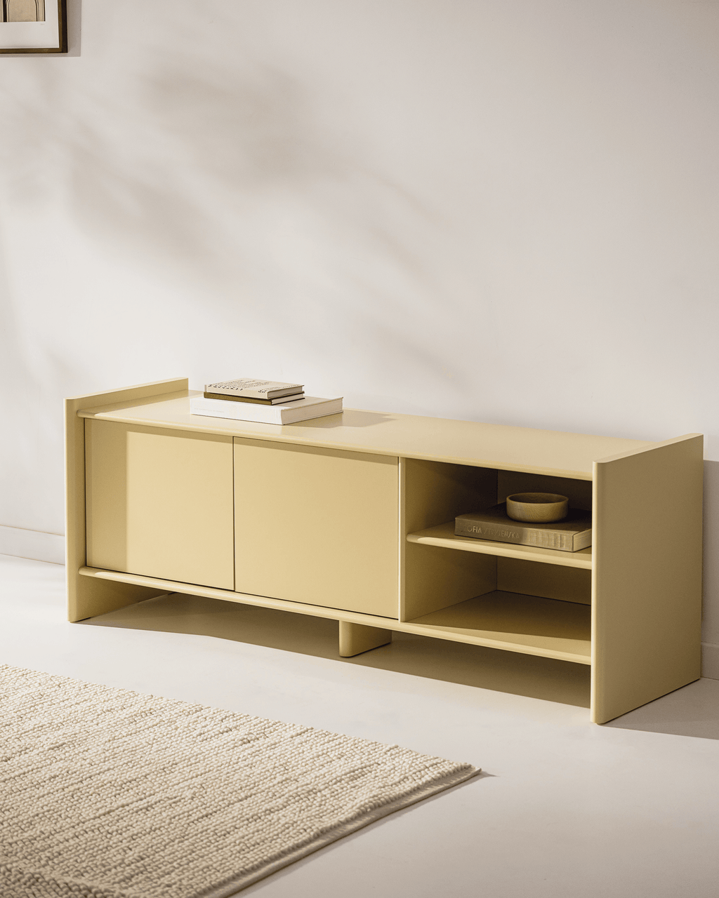 Rali TV Stand