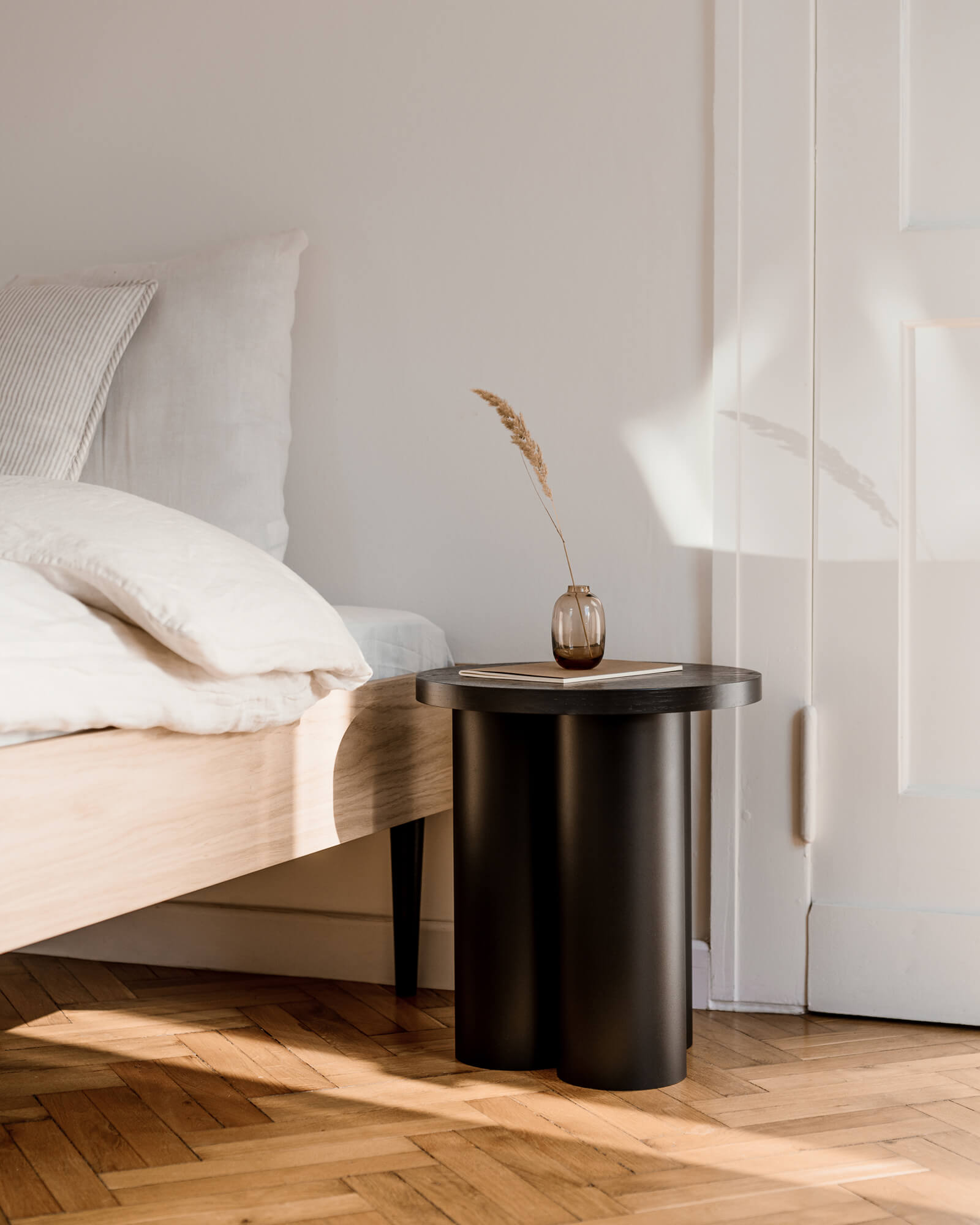 Streiko Bed Oak