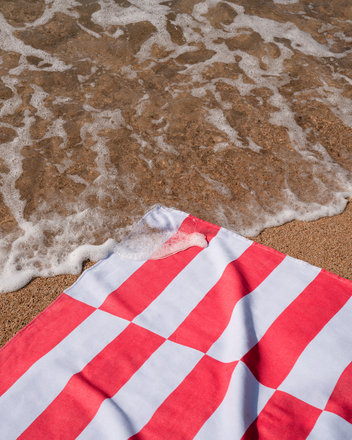 Su Beach Towel