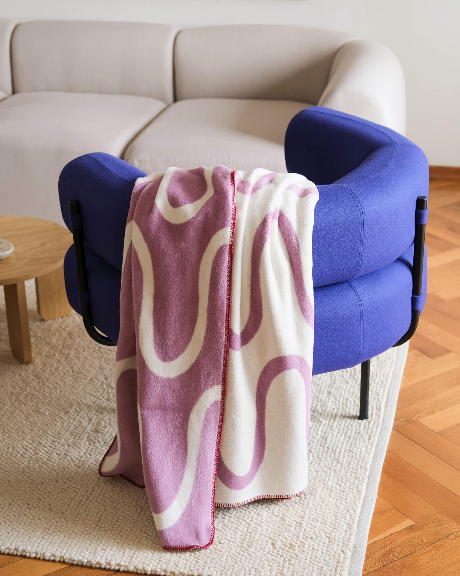 Swirl Throw
