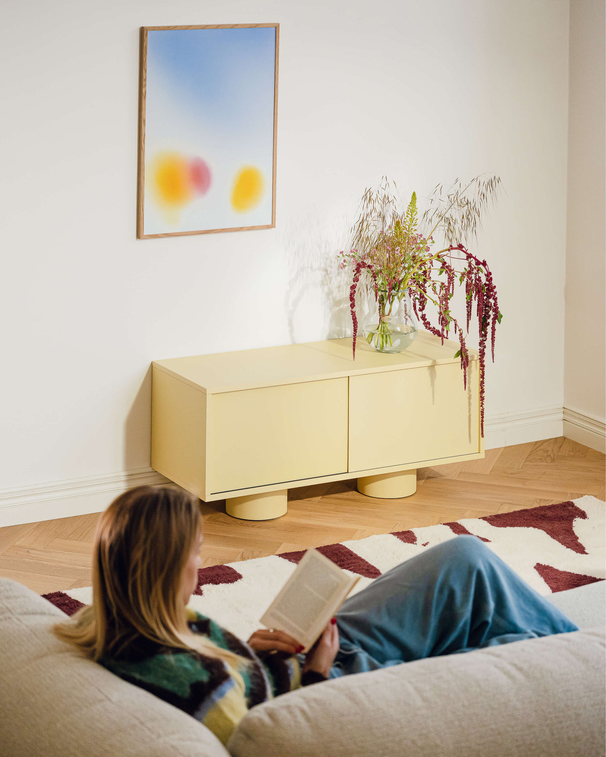 Taro Mini TV Stand