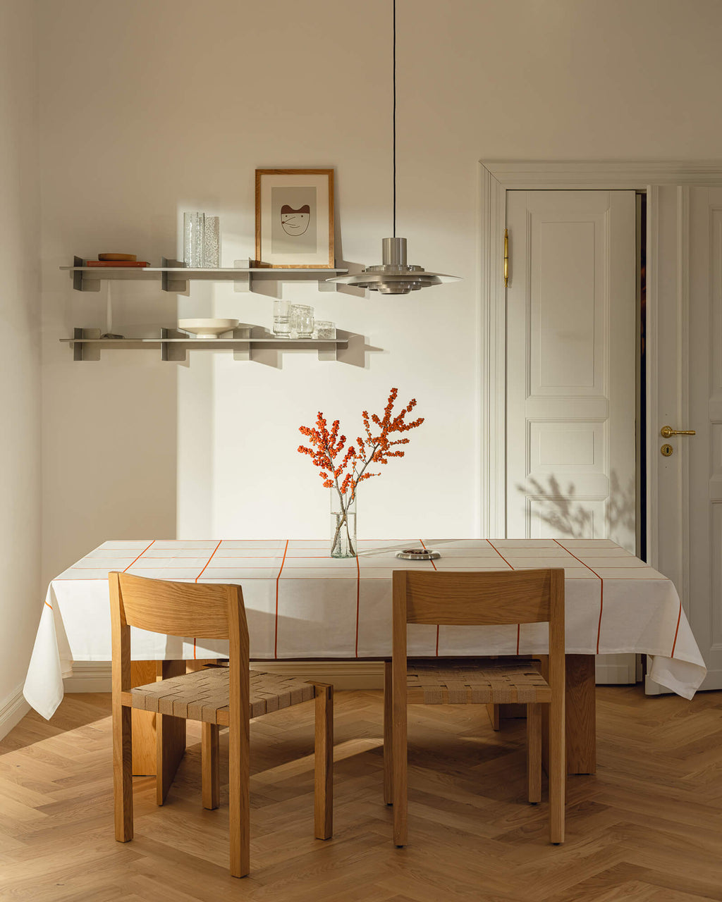 Toli Chair