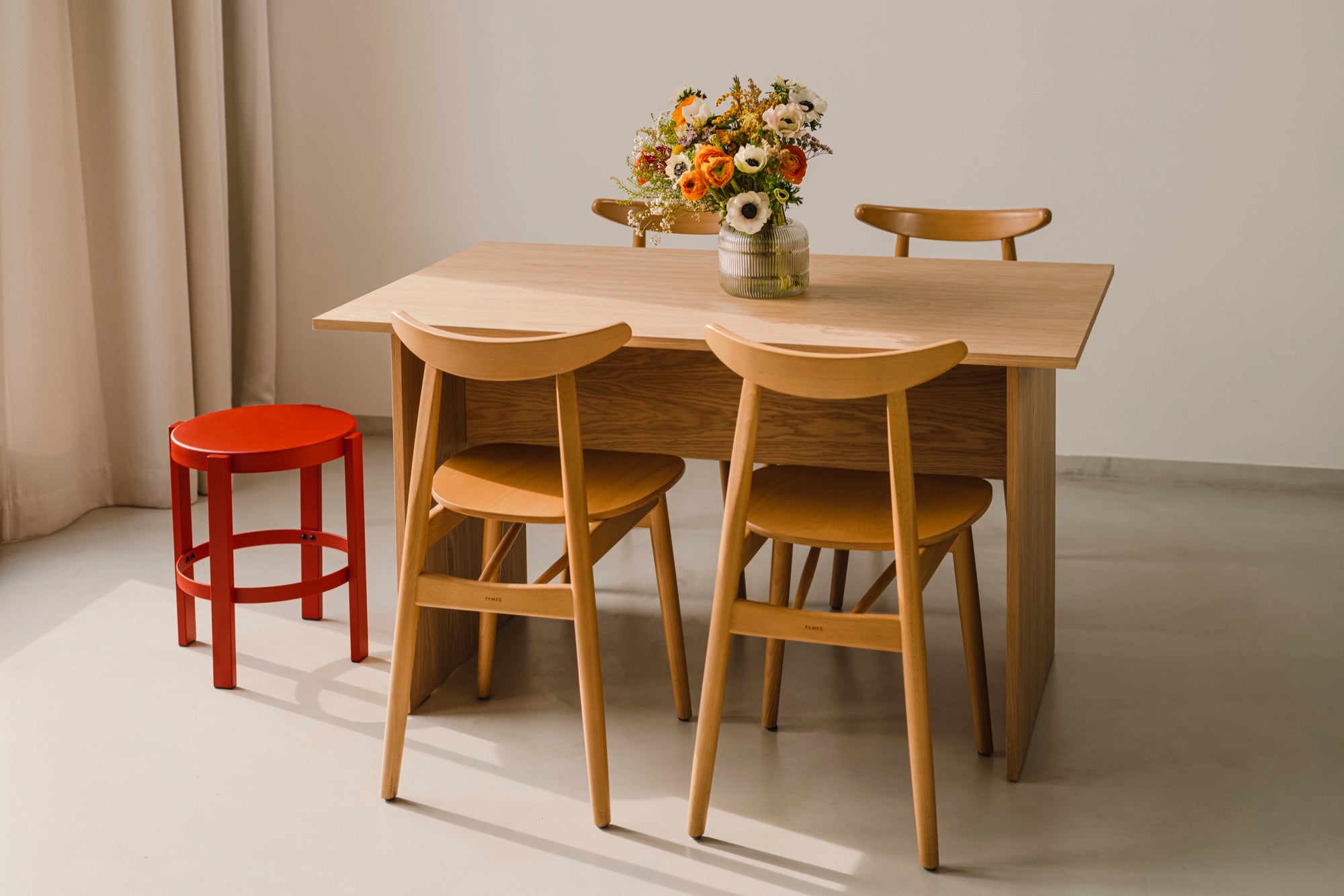 Hett Table - 130 cm