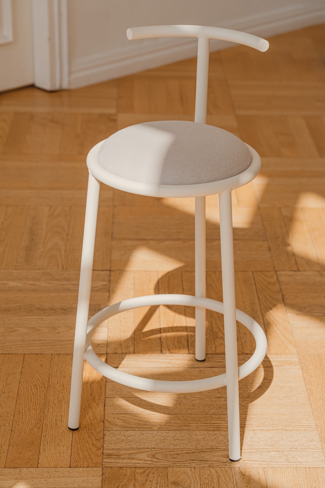 Hogo Bar Stool