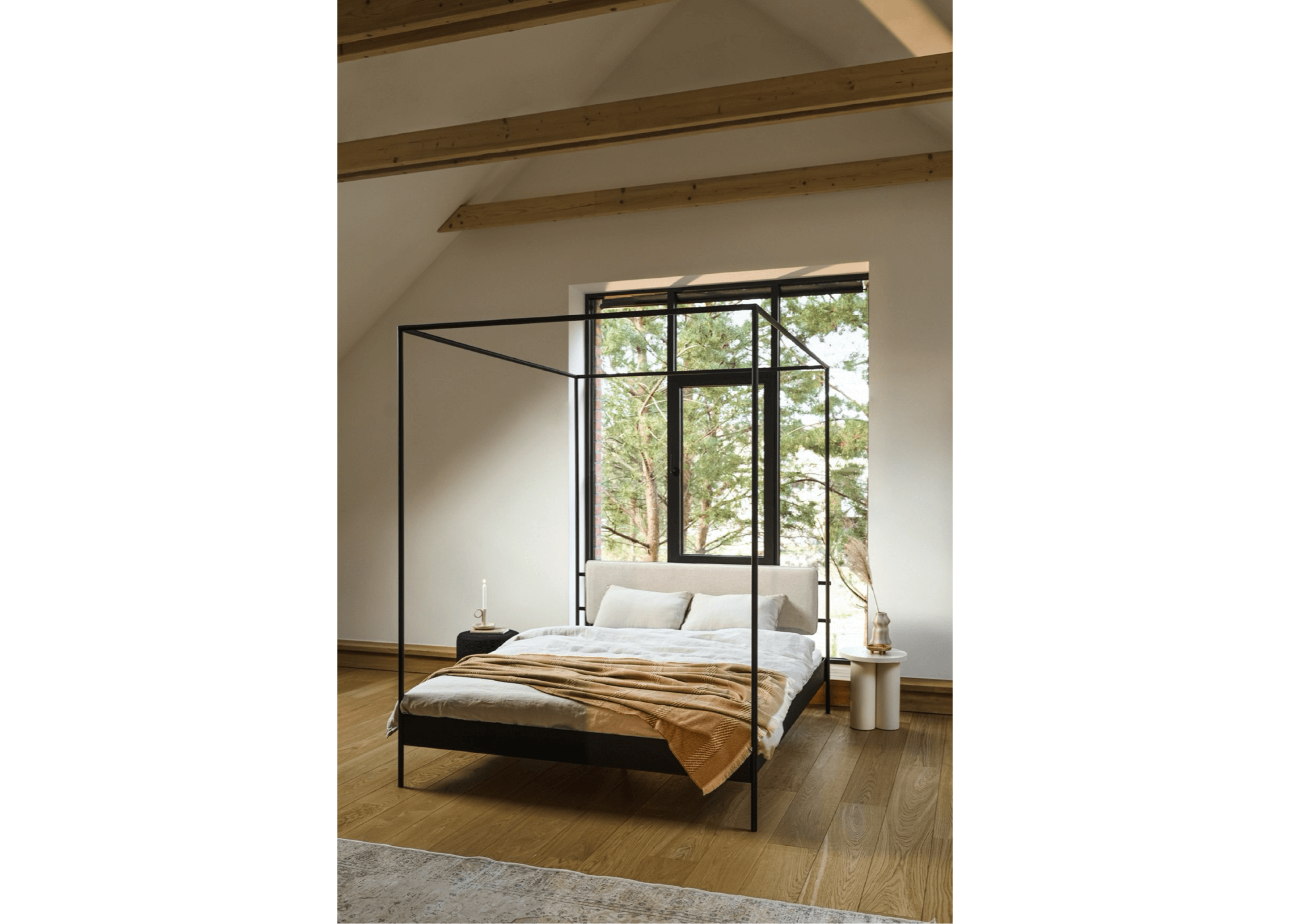 Eton Bed