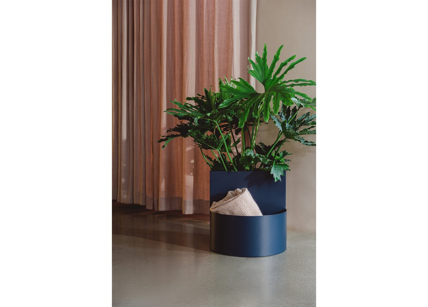 Owal Plant Pot